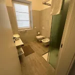 House Adriano Apartamento Colico