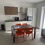 Apartamento House Adriano Colico