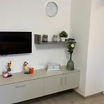 Apartamento House Adriano *