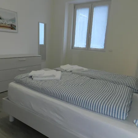 House Adriano Apartman *