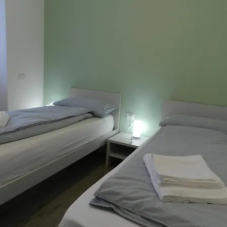 House Adriano Apartman *