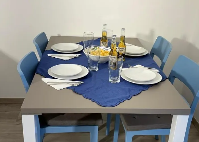 House Adriano Lejlighed